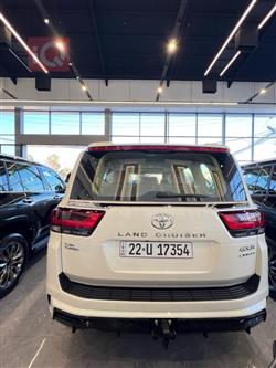 تويوتا لاندكروزر